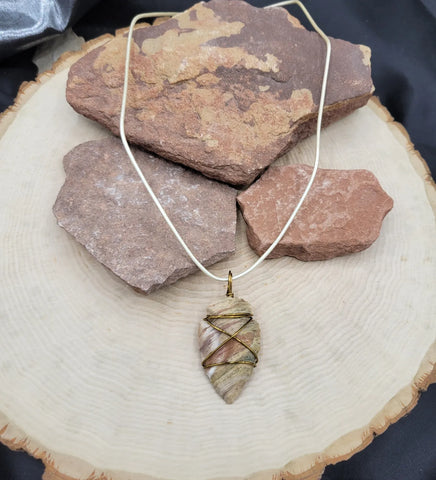 Wrapped Arrowhead and Leather Necklace